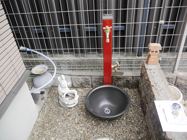 エクステリア　水栓の取替工事　ユニソンスプレスタンド　名古屋市港区